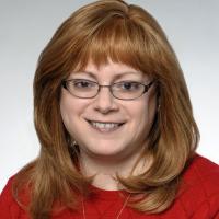 Headshot of Stephanie Henken